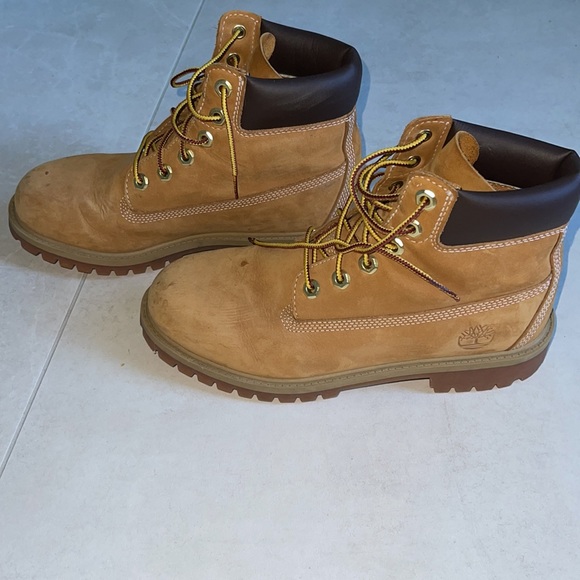 Timberland Boots. - Picture 3 of 7